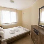 Apollon Apartment