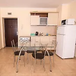 Apollon Apartment *