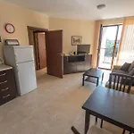 Apollon Apartment *