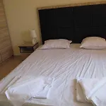 Apollon Apartment