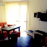 Apollon Apartment