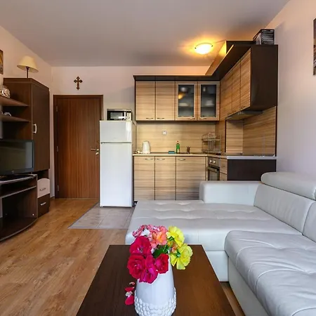 Apollon Apartment Nesebar