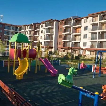 Apollon Apartment