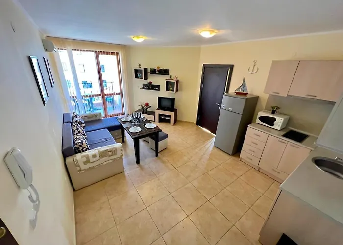 Apollon Apartment Nesebar